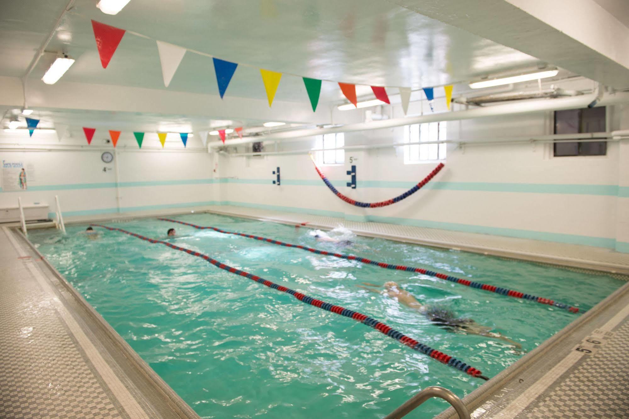Greenpoint Ymca Brooklyn New York Bagian luar foto